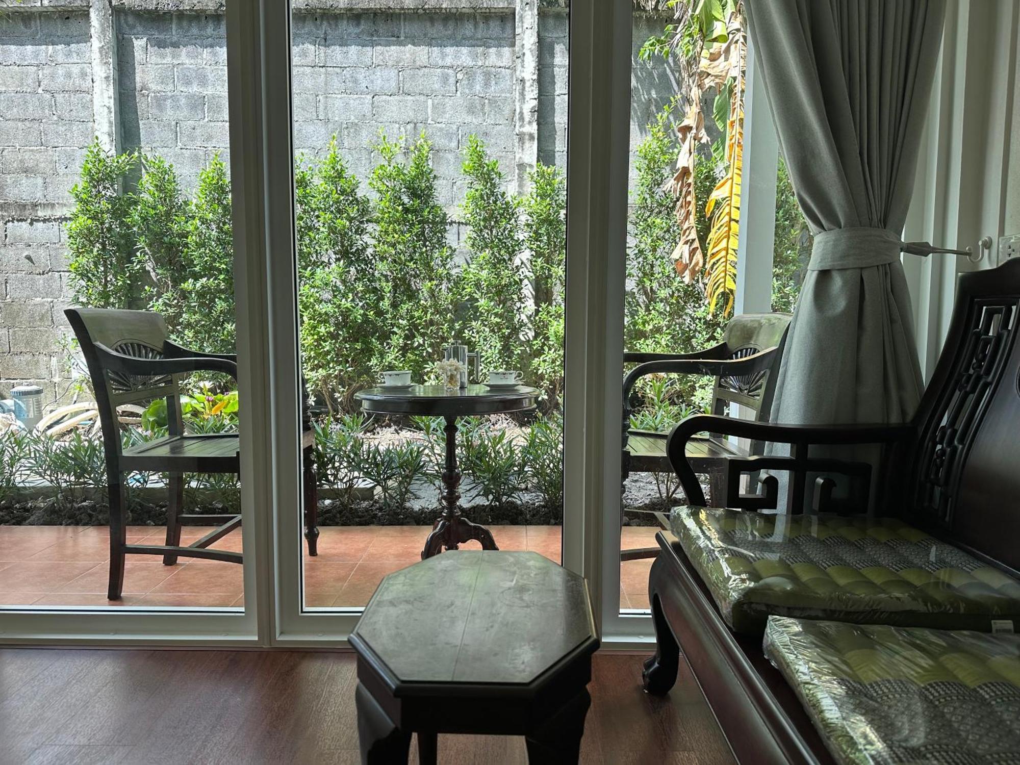 Baan Debtida Hotel Bangkok Exterior photo